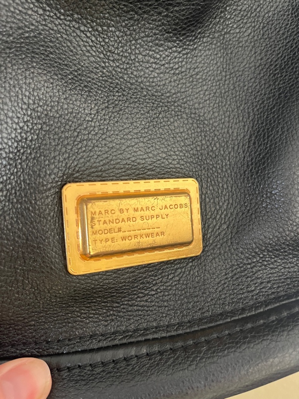 Marc by Marc Jacobs leather hobo bag, the "Take Your Marc" - Picture 5 of 11